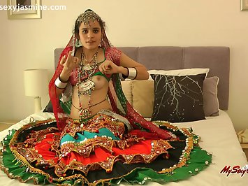 Hot Indian In Chania Choli